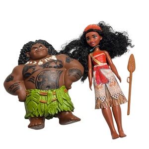 Disney Moana and Maui Adventure‎ Doll Set